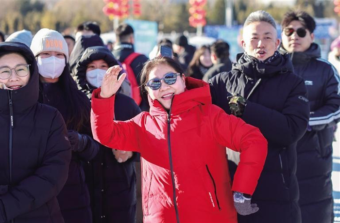 开云注册入口-雪上竞逐  冰上狂欢|呼和浩特市|布鲁|射箭|足球|俱乐部联赛_新浪体育_新浪新闻
